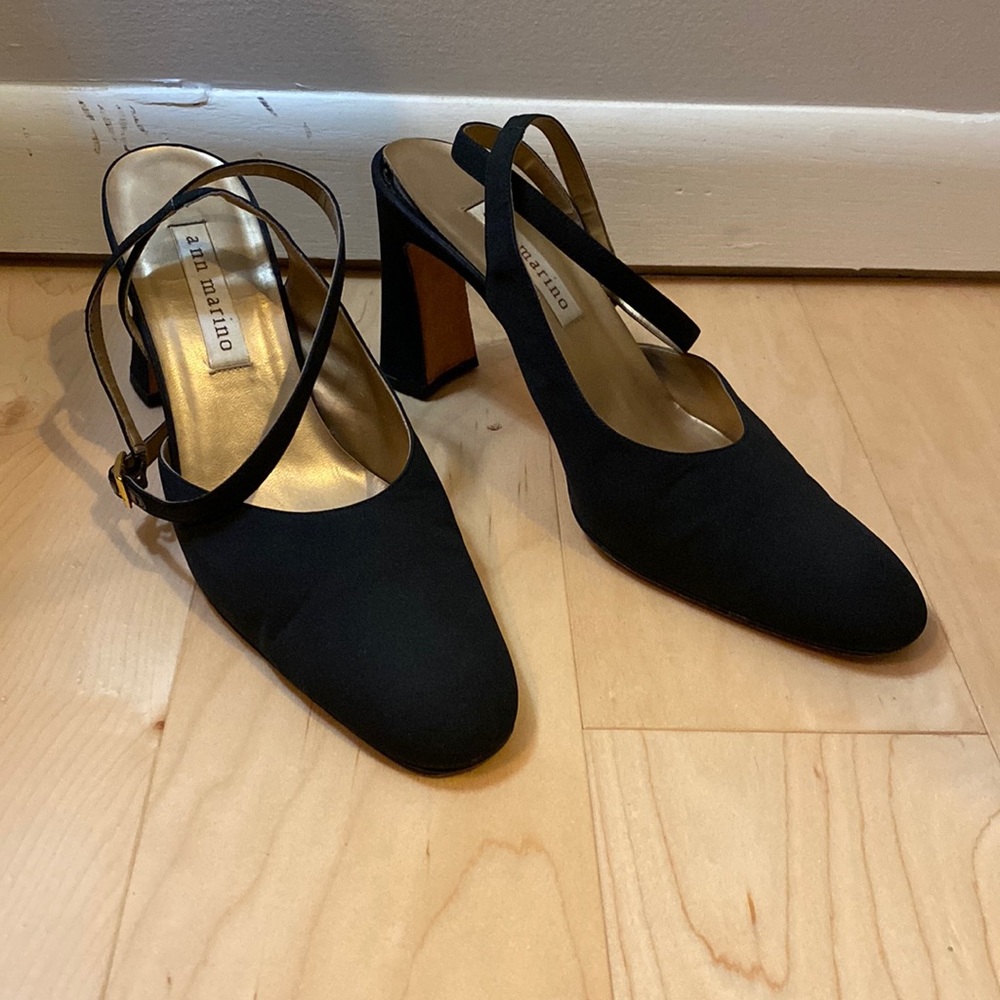 Ann Marino black heels
